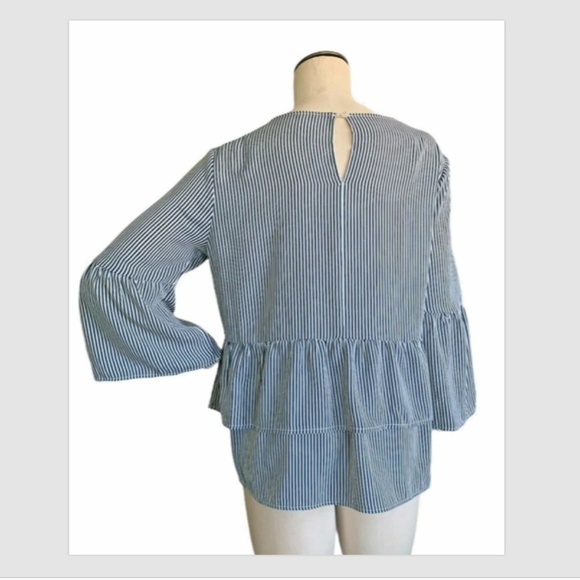 Time & Tru Size L12/14 Top Boat Neck 3/4 Bell Sleeve Ruffle Bottom #225C - Picture 3 of 6